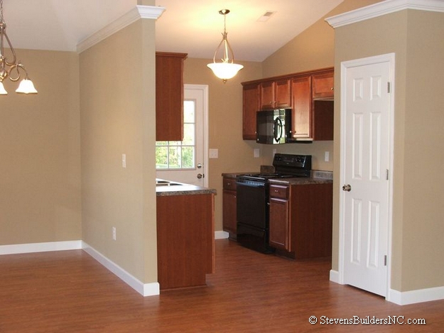 301 WRAY RD 04 301 WRAY RD 04